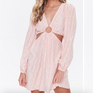 Forever 21 Floral Cutout Dress. Size M